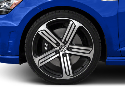 2016 Volkswagen Golf R Base 4Motion
