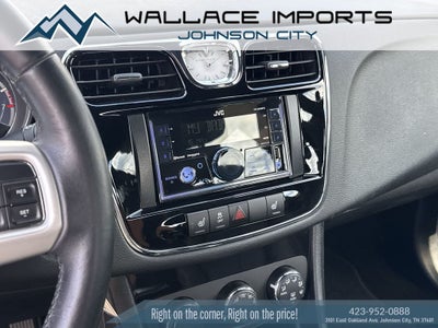 2014 Chrysler 200 Limited