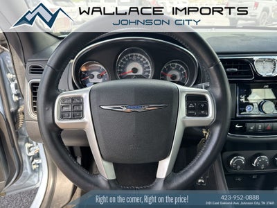 2014 Chrysler 200 Limited
