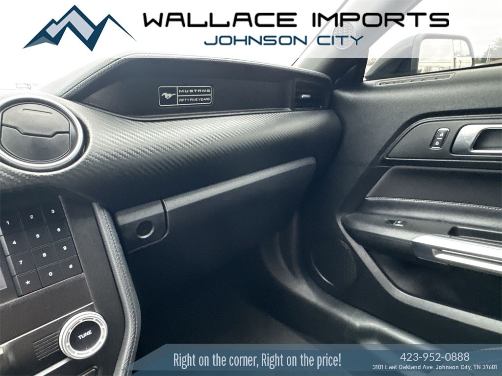 2020 Ford Mustang EcoBoost