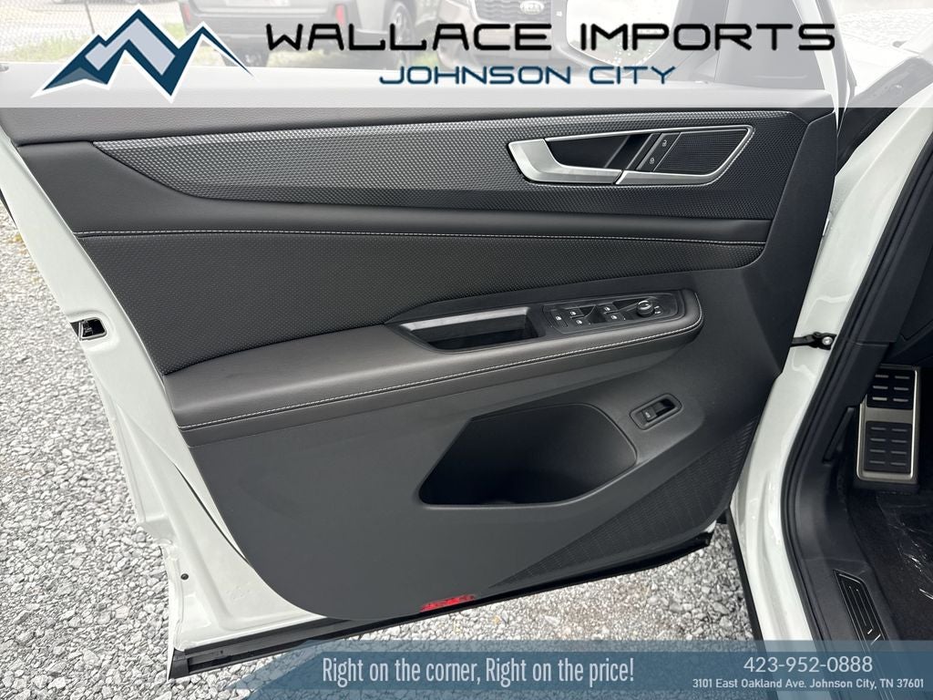 2026 Volkswagen Atlas Cross Sport 2.0T SEL R-Line Black