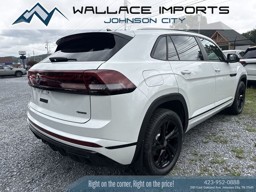2026 Volkswagen Atlas Cross Sport 2.0T SEL R-Line Black