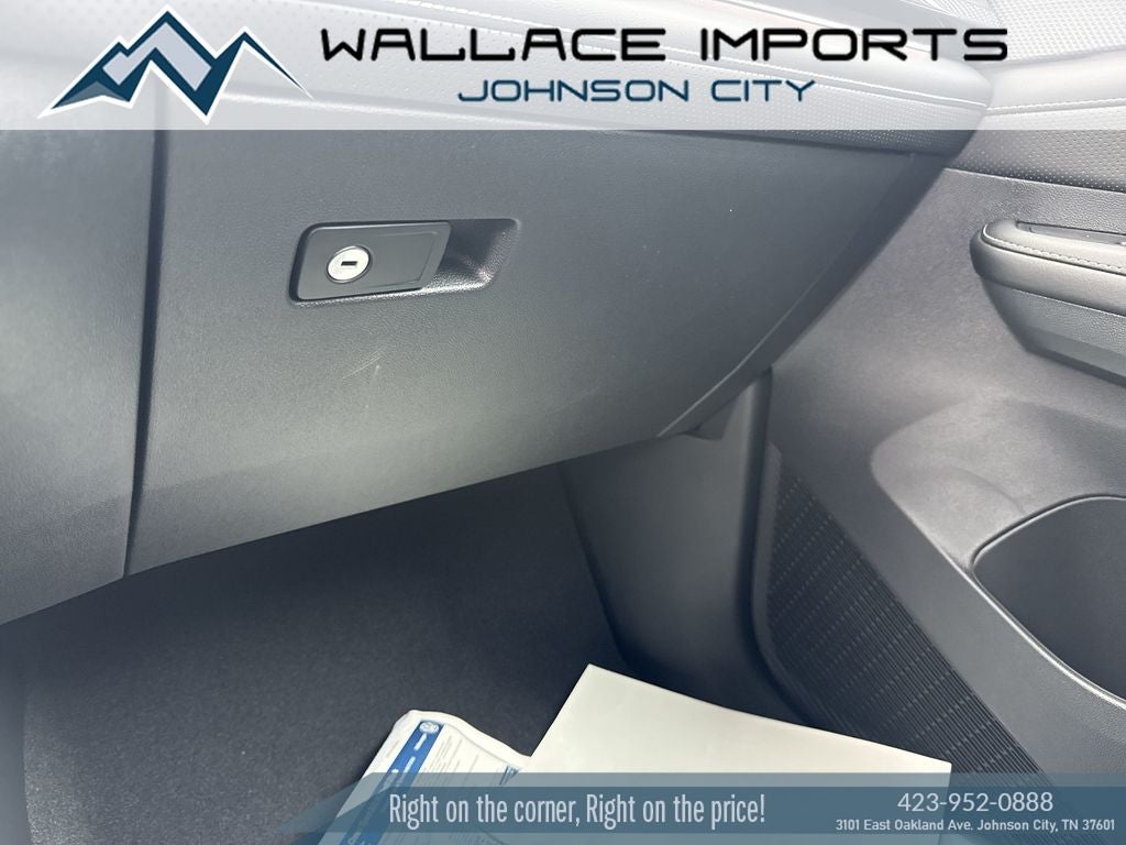 2026 Volkswagen Atlas Cross Sport 2.0T SEL R-Line Black