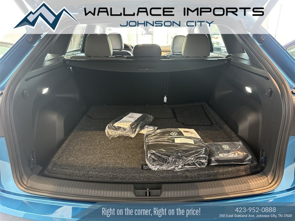 2024 Volkswagen Atlas Cross Sport 2.0T SEL R-Line
