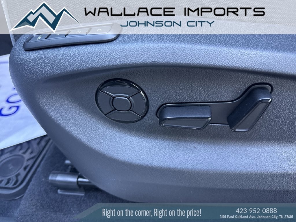 2027 Volkswagen Atlas SEL R-Line