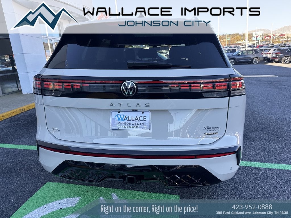2027 Volkswagen Atlas SEL R-Line