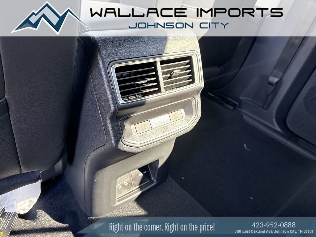 2026 Volkswagen Atlas Cross Sport 2.0T SEL Premium R-Line