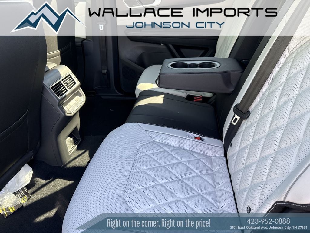 2026 Volkswagen Atlas Cross Sport 2.0T SEL Premium R-Line