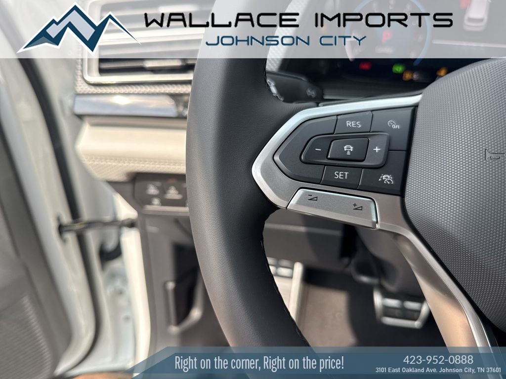 2026 Volkswagen Atlas Cross Sport 2.0T SEL Premium R-Line