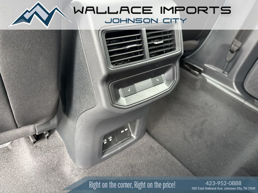 2026 Volkswagen Atlas Cross Sport 2.0T SEL Premium R-Line 4MOTION