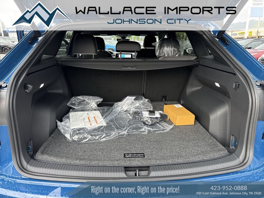 2026 Volkswagen Atlas Cross Sport 2.0T SEL Premium R-Line 4MOTION
