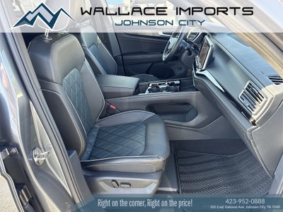 2024 Volkswagen Atlas Cross Sport 2.0T SEL Premium R-Line