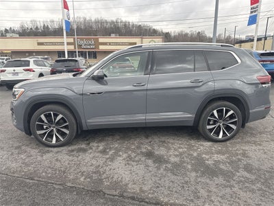 2025 Volkswagen Atlas 2.0T SEL Premium R-Line