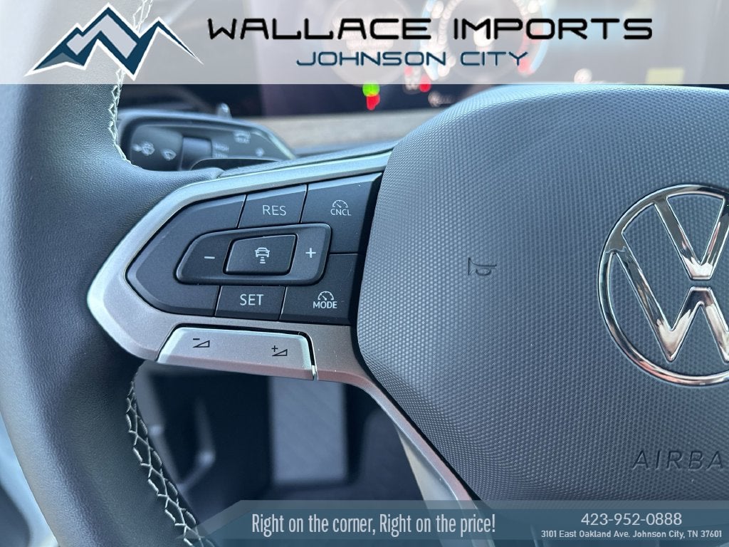 2027 Volkswagen Atlas SE w/Technology