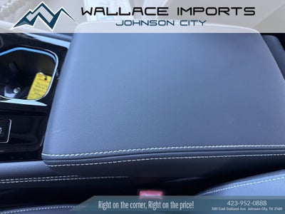 2027 Volkswagen Atlas SE w/Technology