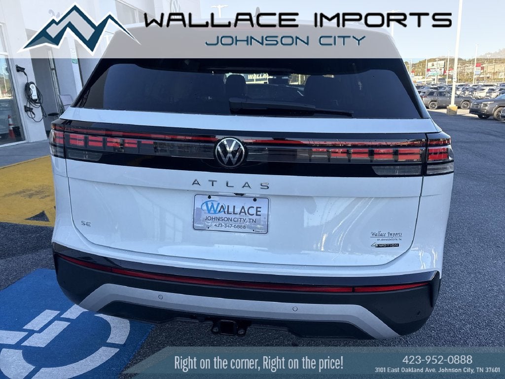 2027 Volkswagen Atlas SE w/Technology
