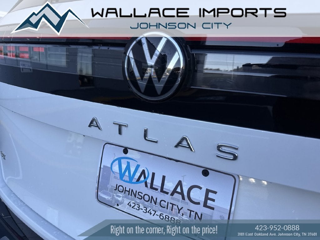 2027 Volkswagen Atlas SE w/Technology