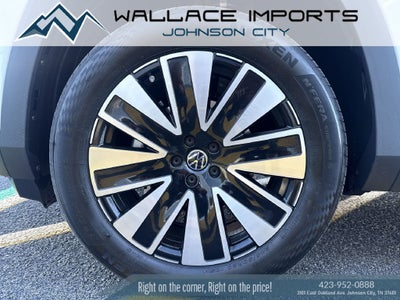 2027 Volkswagen Atlas SE w/Technology