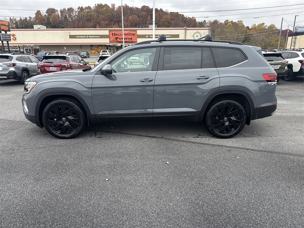 2026 Volkswagen Atlas 2.0T SE w/ Technology