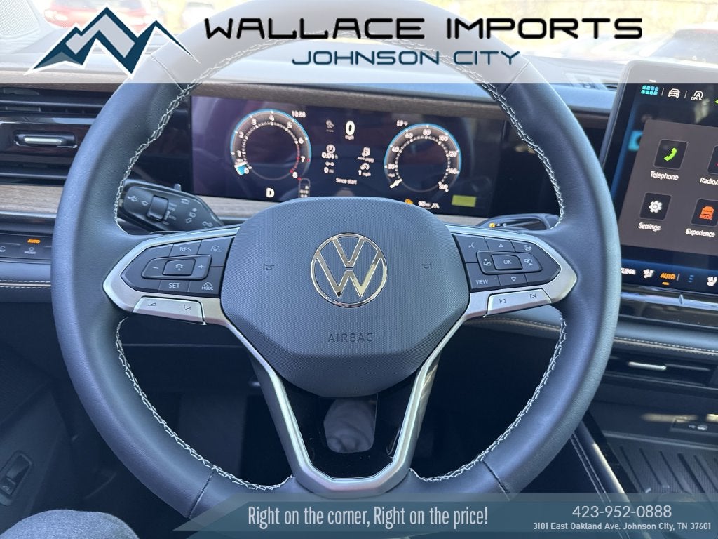 2027 Volkswagen Atlas SE w/Technology
