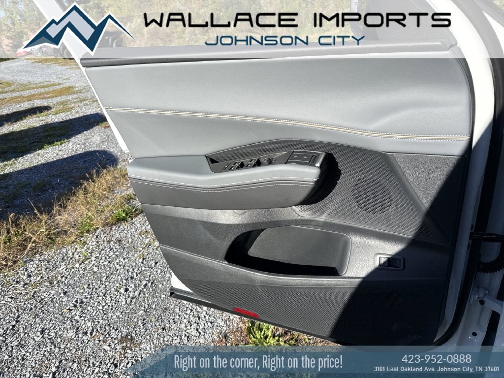 2027 Volkswagen Atlas SE w/Technology
