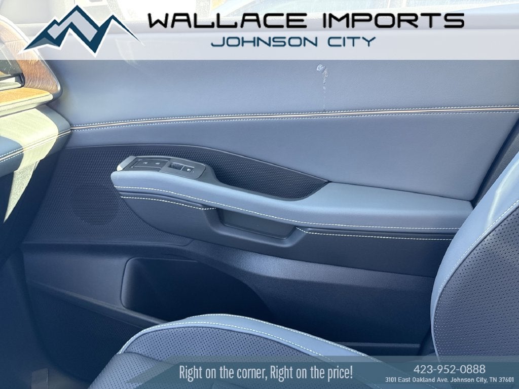 2027 Volkswagen Atlas SE w/Technology