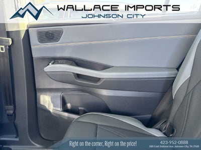 2027 Volkswagen Atlas SE w/Technology