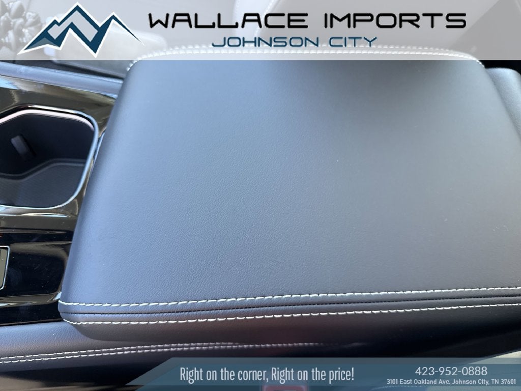 2027 Volkswagen Atlas SE w/Technology