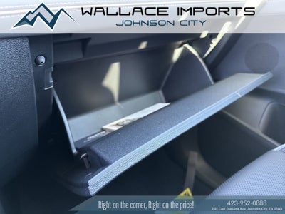 2027 Volkswagen Atlas SE w/Technology