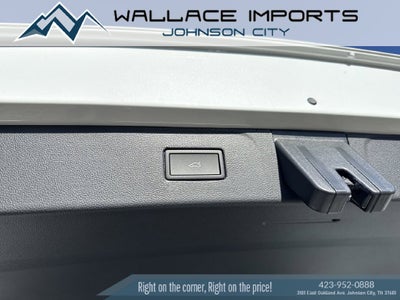 2027 Volkswagen Atlas SE w/Technology