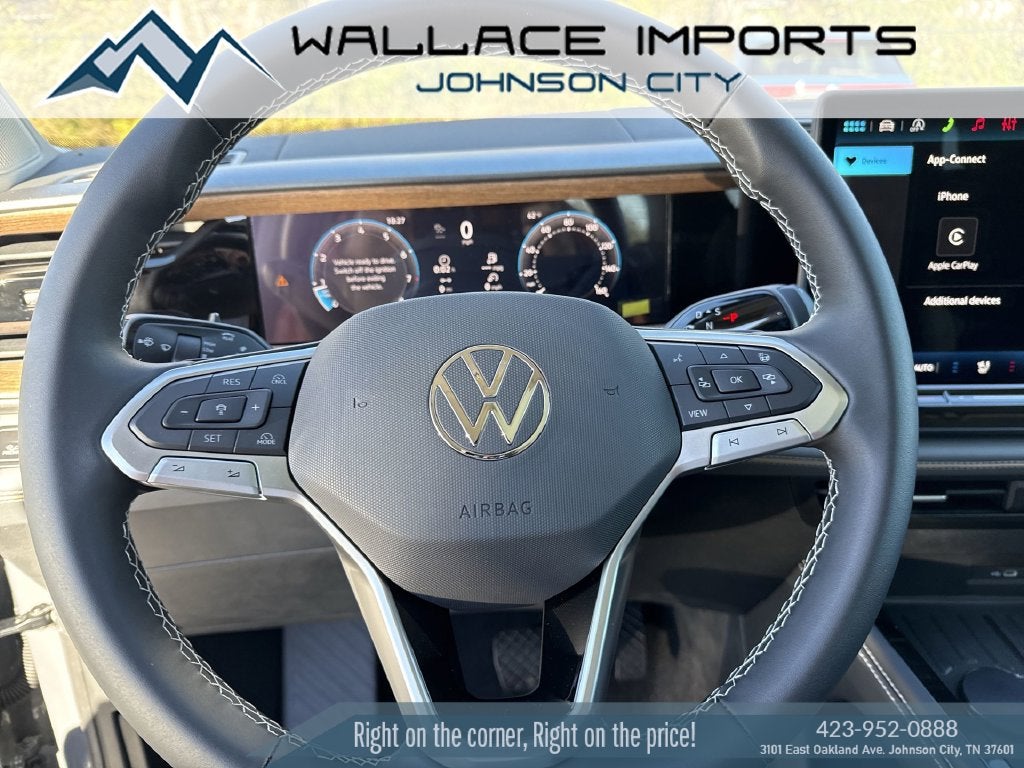 2027 Volkswagen Atlas 2.0T SE w/ Technology
