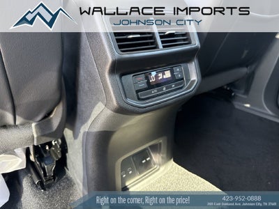 2027 Volkswagen Atlas 2.0T SE w/ Technology