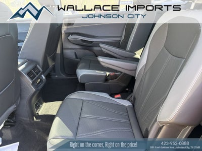 2027 Volkswagen Atlas 2.0T SE w/ Technology