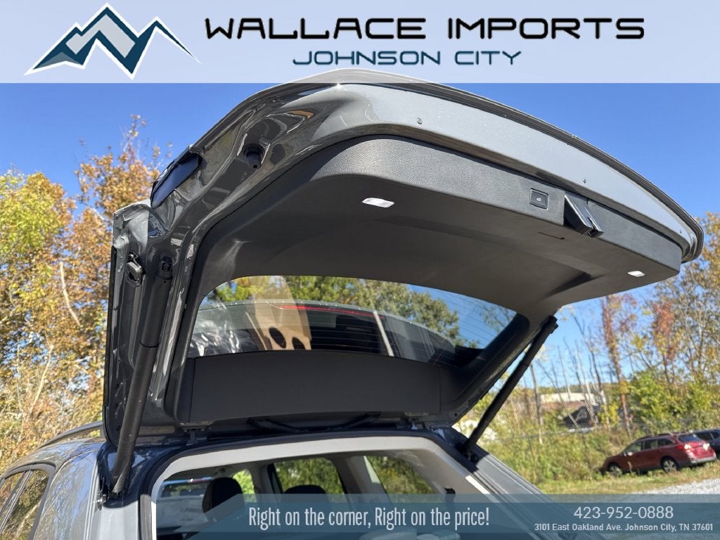 2027 Volkswagen Atlas 2.0T SE w/ Technology