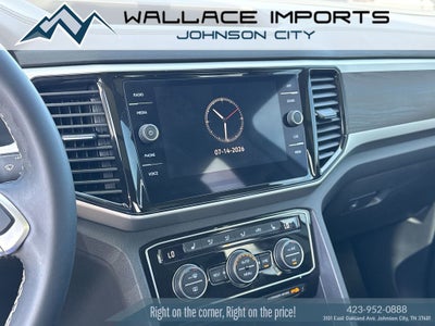 2022 Volkswagen Atlas 3.6L V6 SE w/Technology
