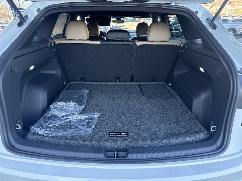 2026 Volkswagen Atlas Cross Sport 2.0T SE