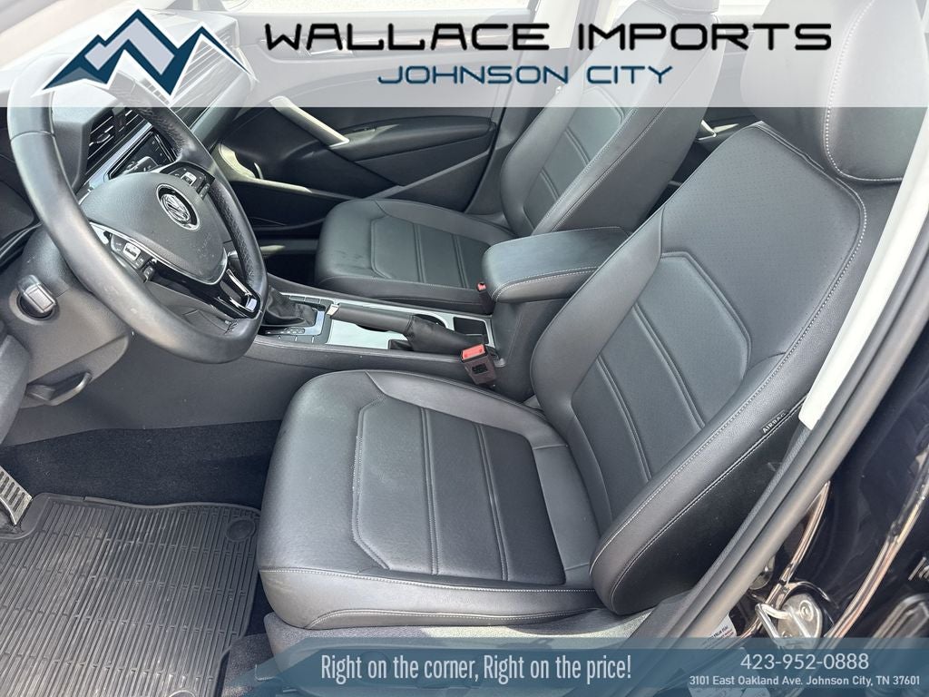 2020 Volkswagen Passat 2.0T R-Line