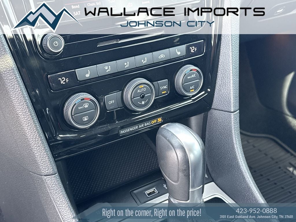 2020 Volkswagen Passat 2.0T R-Line