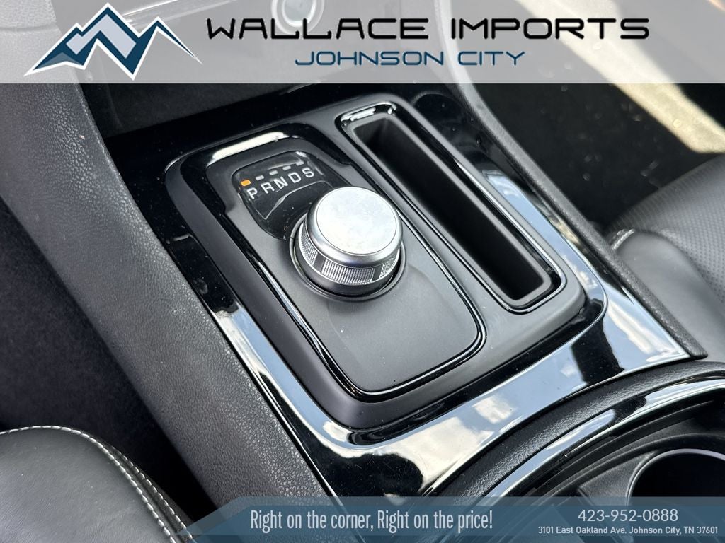2023 Chrysler 300 S
