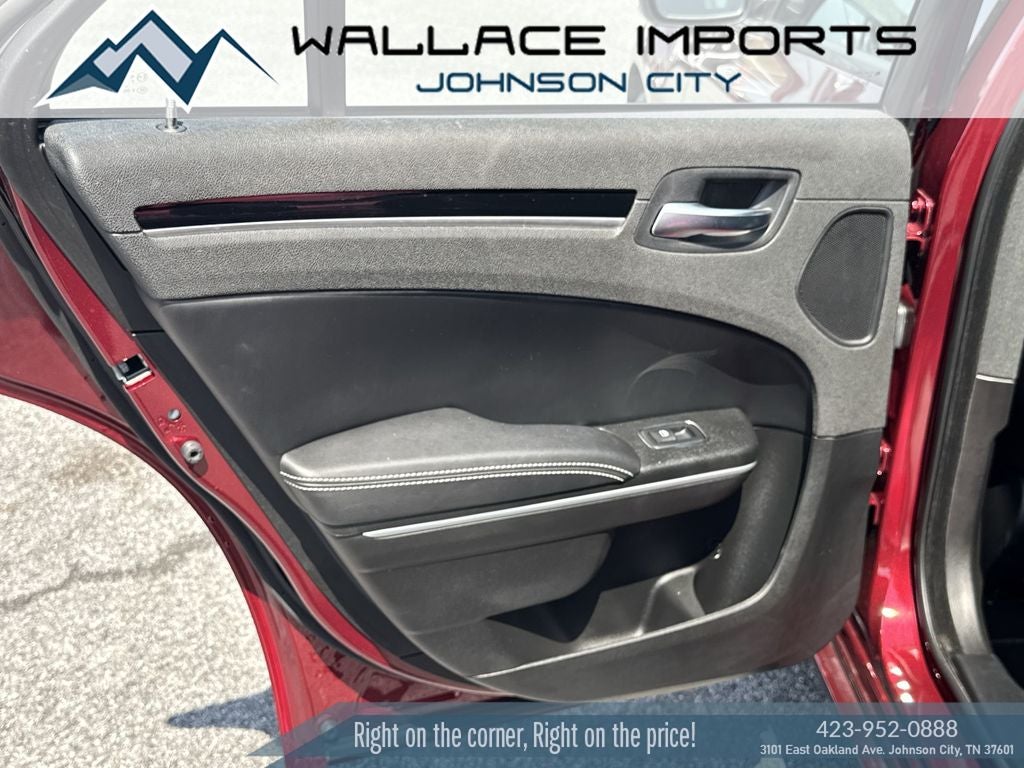 2023 Chrysler 300 S