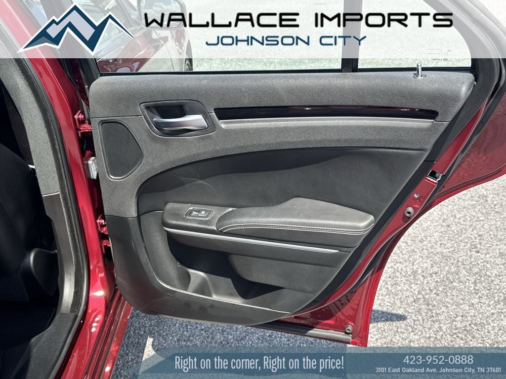 2023 Chrysler 300 S
