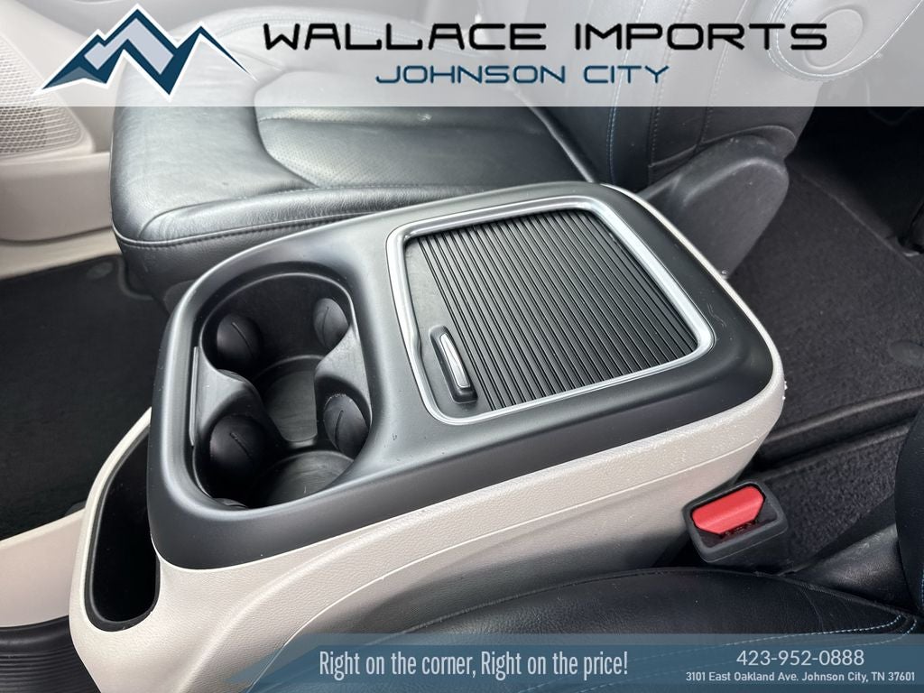 2021 Chrysler Pacifica Touring L