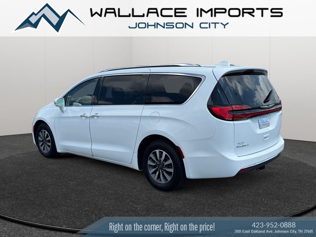 2021 Chrysler Pacifica Touring L