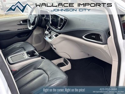 2021 Chrysler Pacifica Touring L