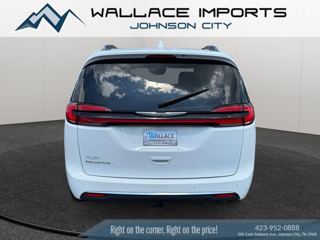 2021 Chrysler Pacifica Touring L