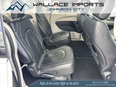 2021 Chrysler Pacifica Touring L