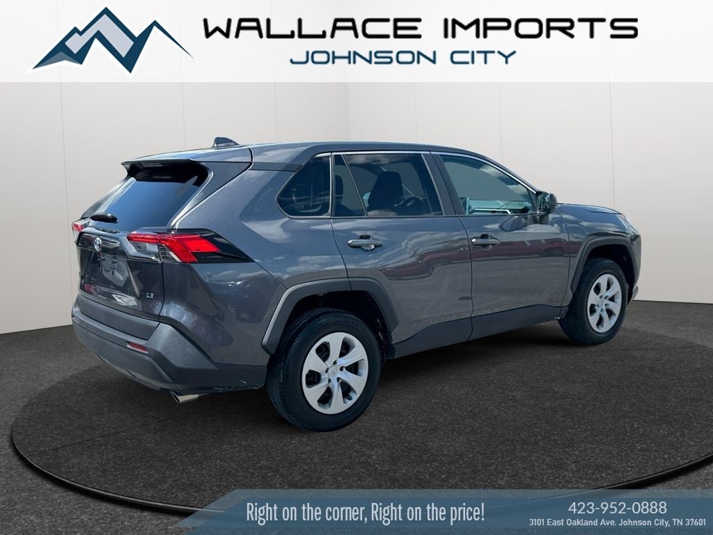 2023 Toyota RAV4 LE