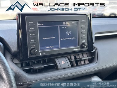 2022 Toyota RAV4 XLE