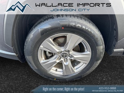 2022 Toyota RAV4 XLE