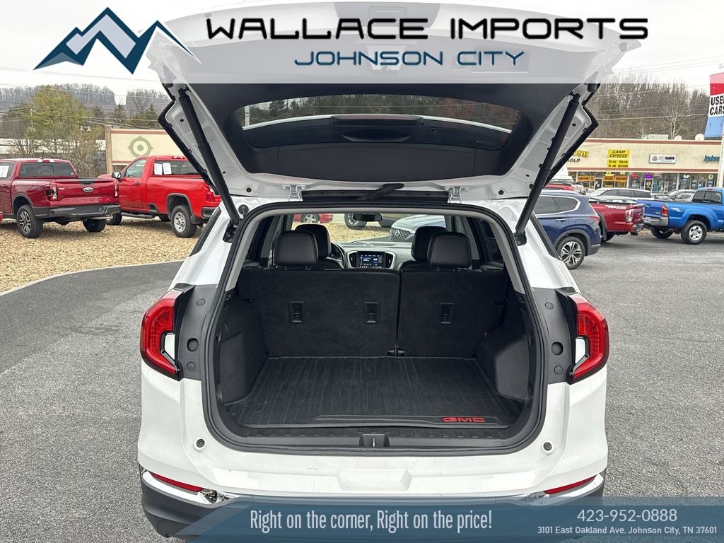 2022 GMC Terrain SLT